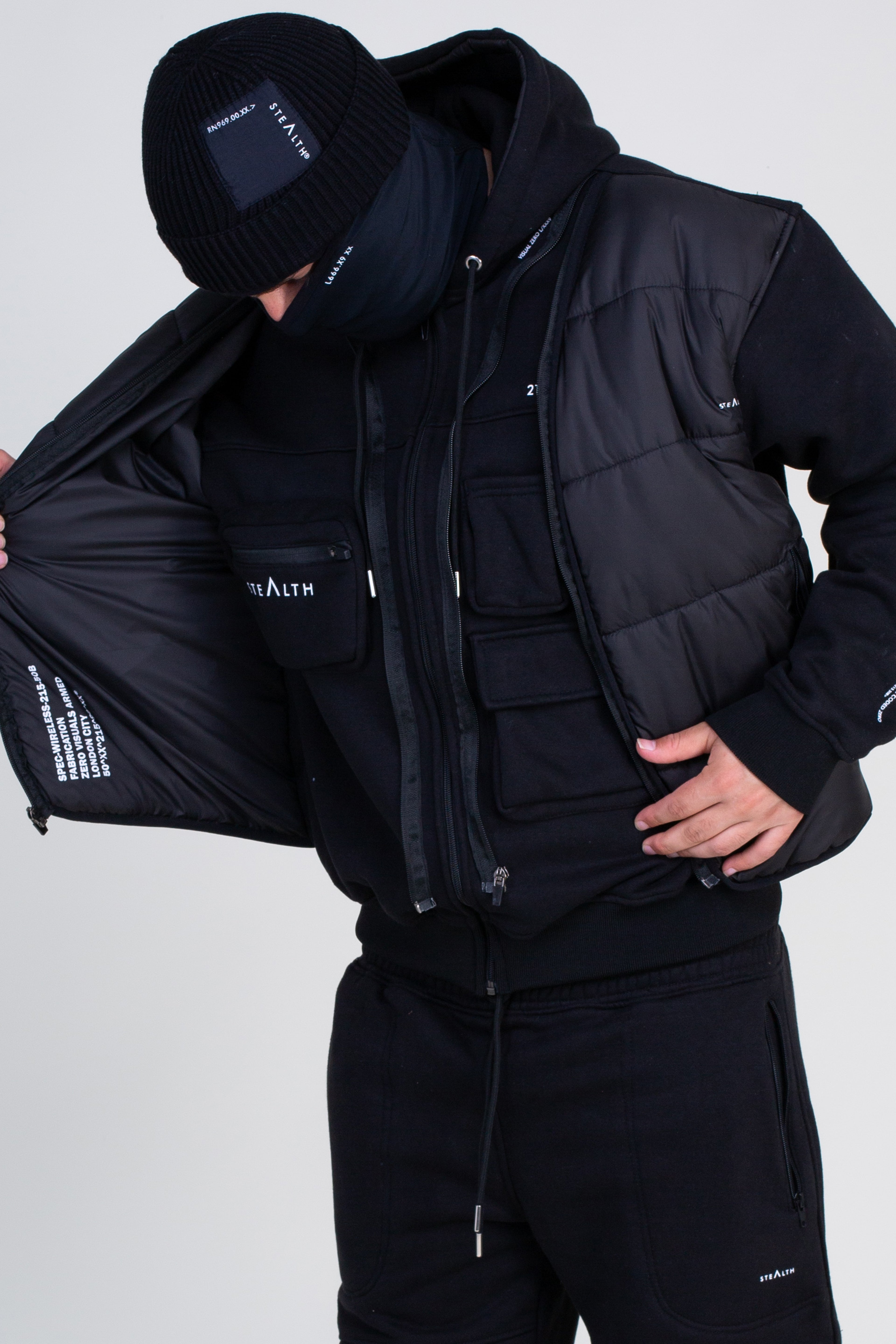 Gratton Tracksuit (Black)