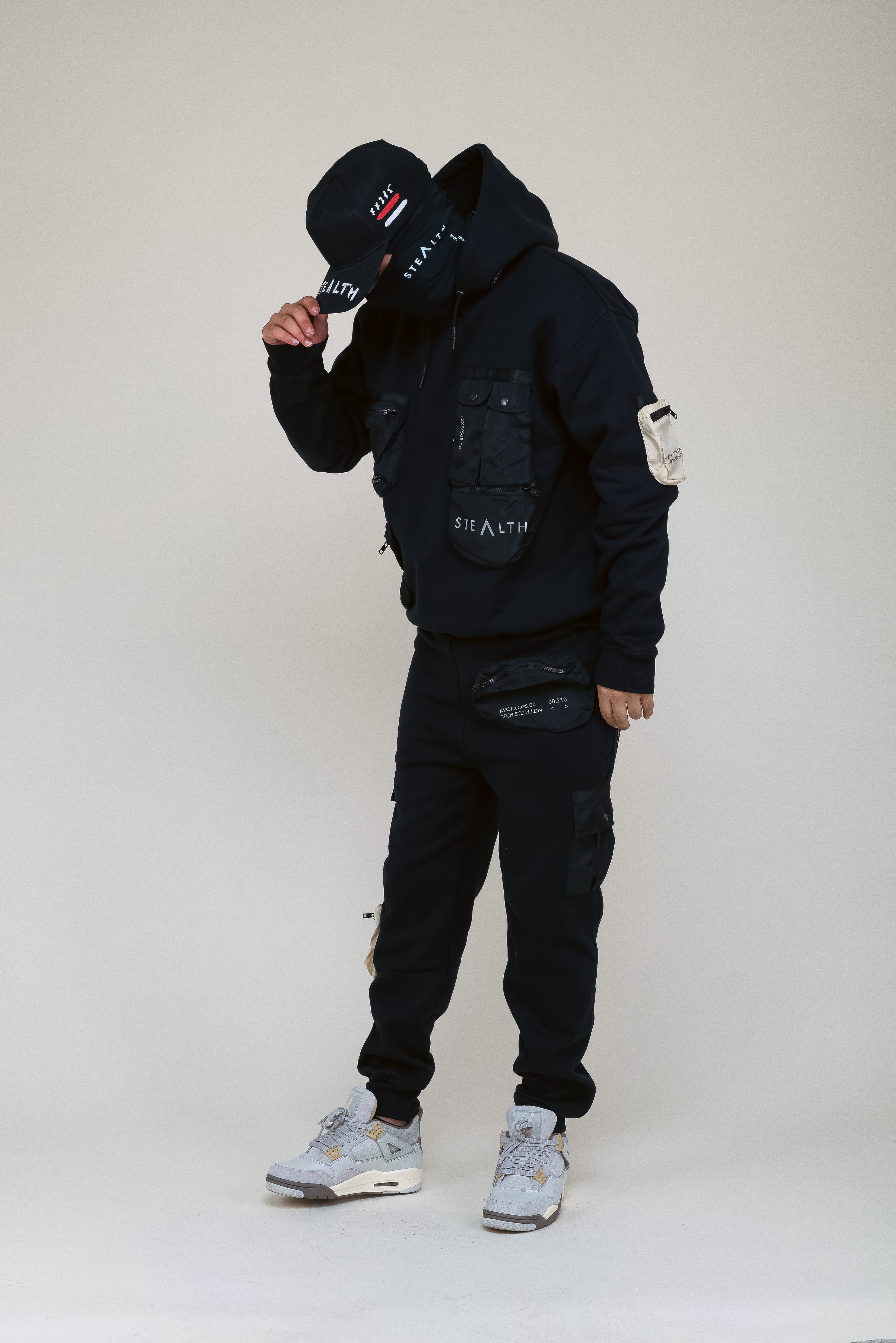 Utility Tracksuit (Black/Black)