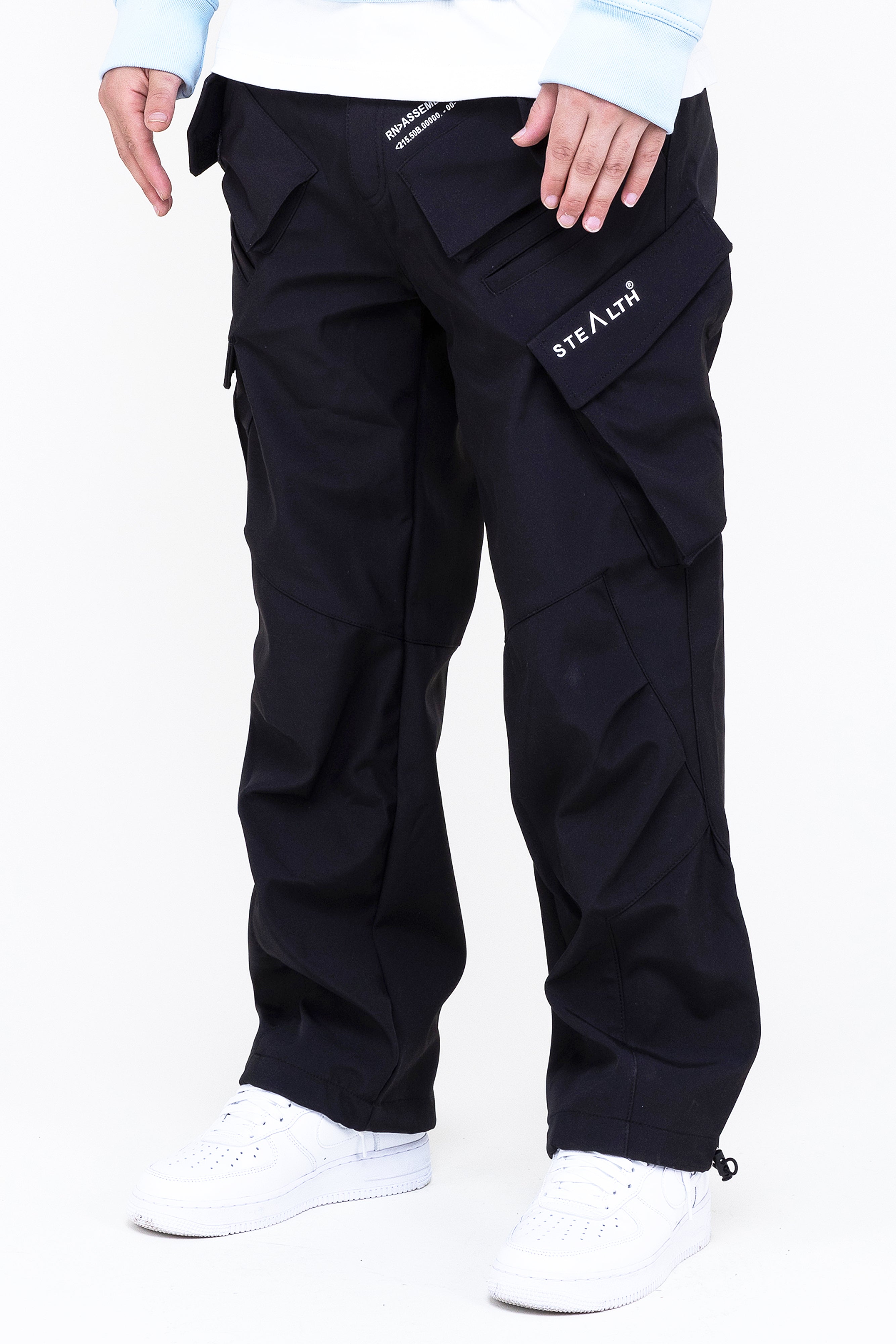 Tech Cargo pants (Black)