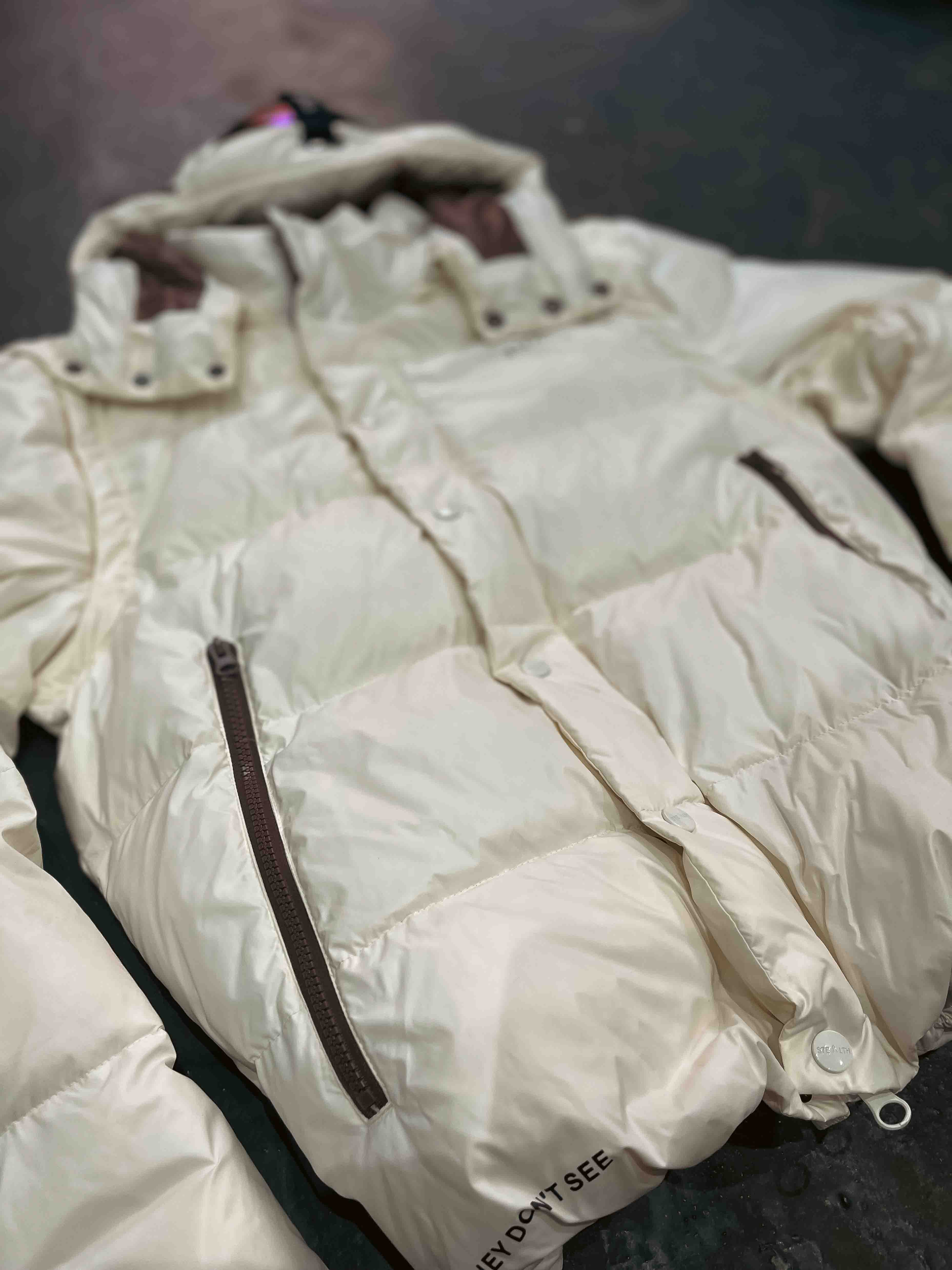 COMMSAT PUFFA JACKET MEDIUM BEIGE (SAMPLE)