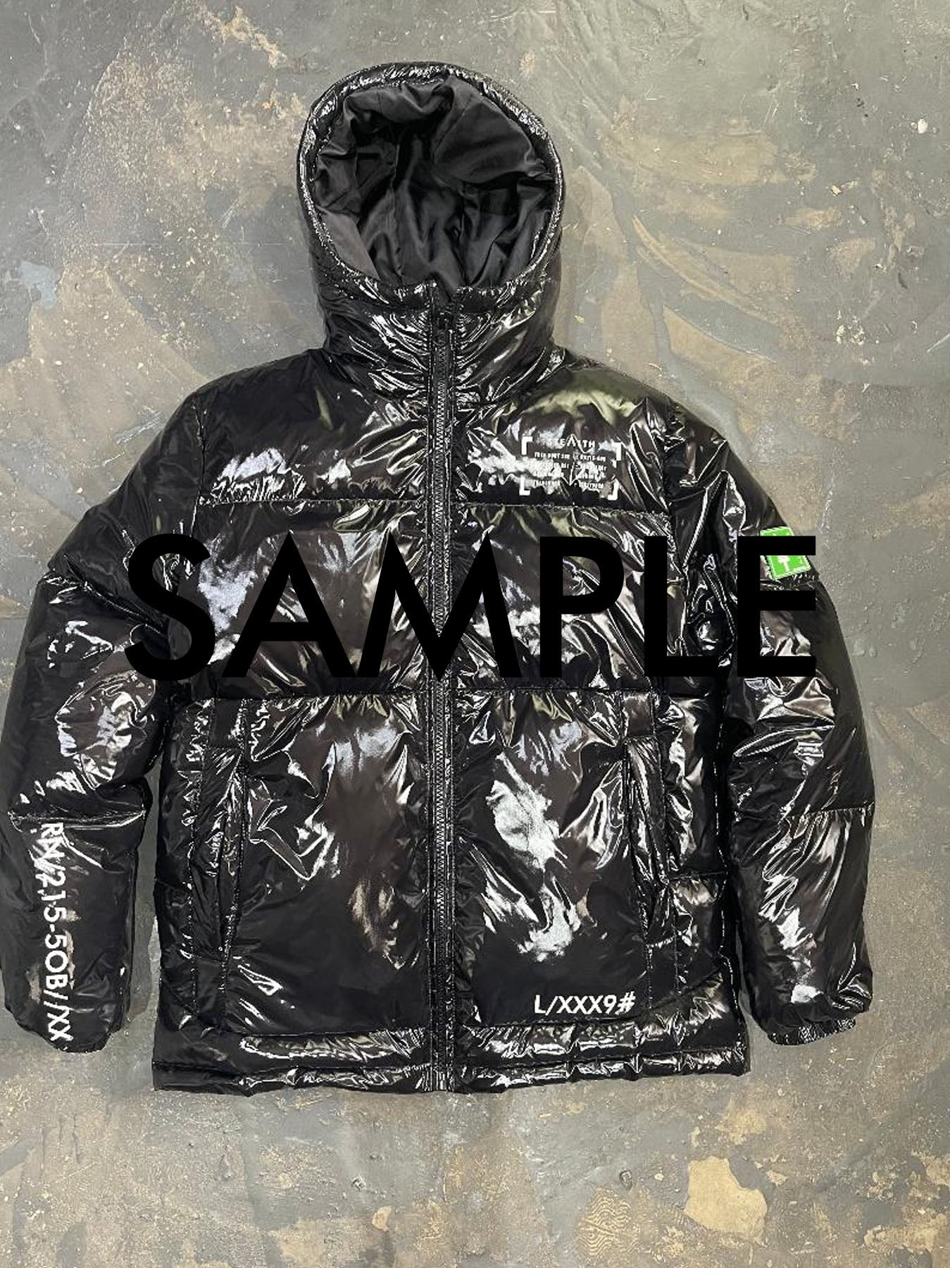 M+ Black Puffa Large (SAMPLE)